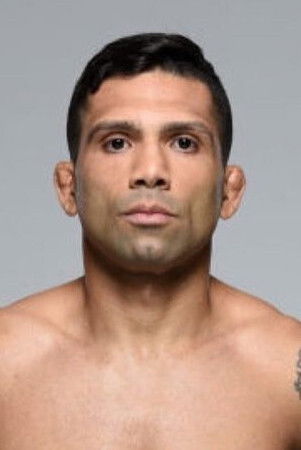 Claudio Henrique da Silva backdrop