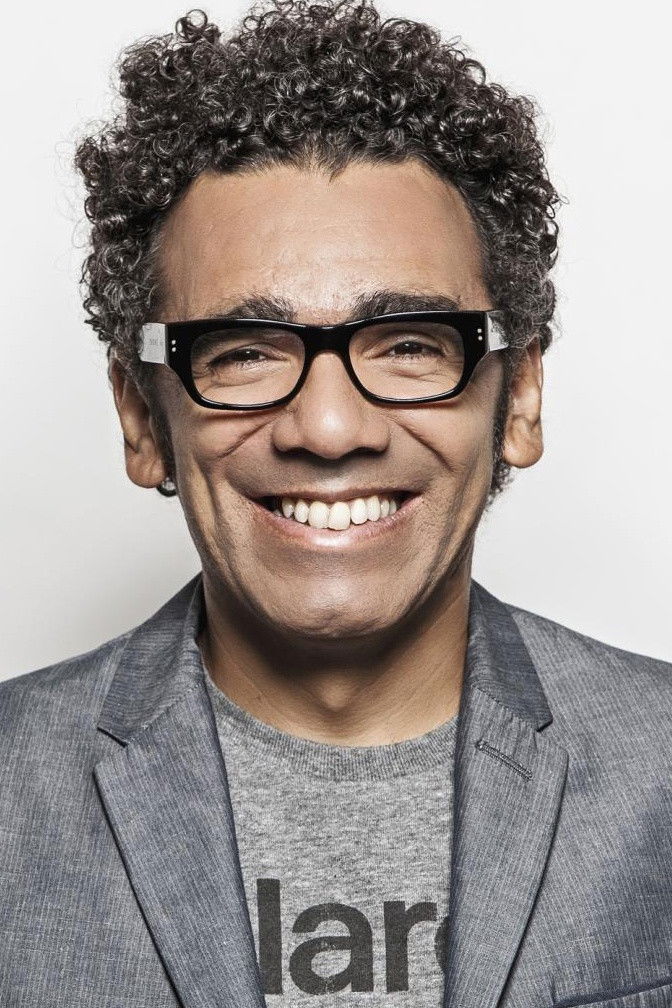 Wilson Simoninha backdrop