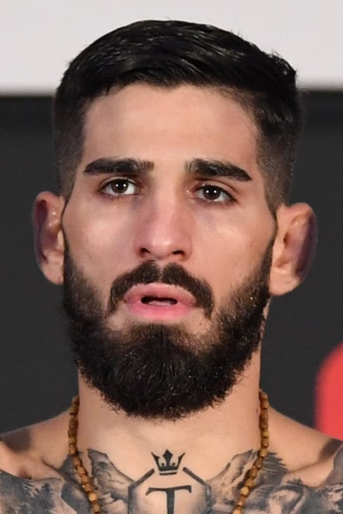 Ilia Topuria backdrop