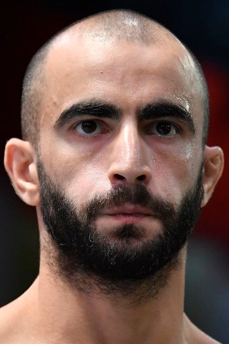 Giga Chikadze backdrop