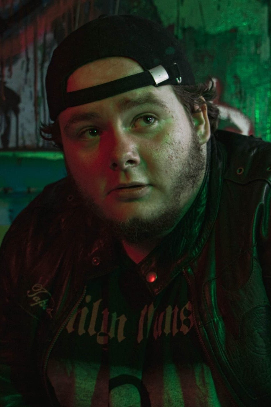 Zachary King backdrop