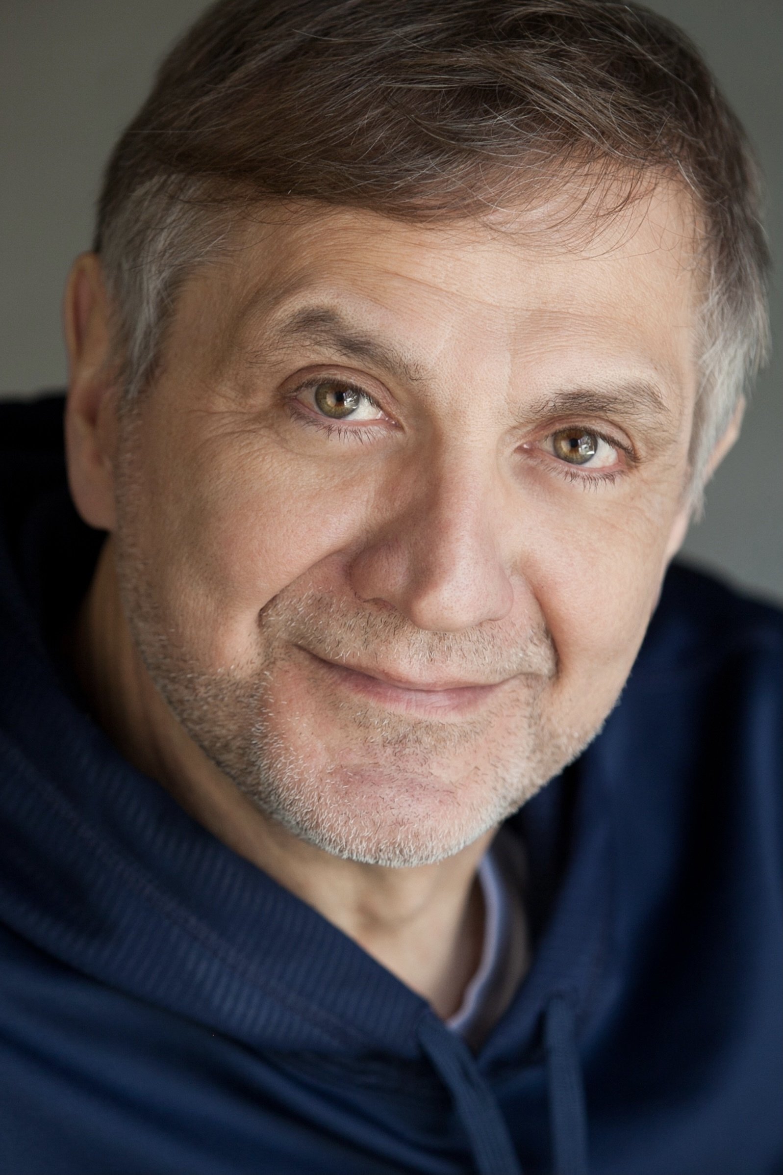 Claudio Orefice backdrop