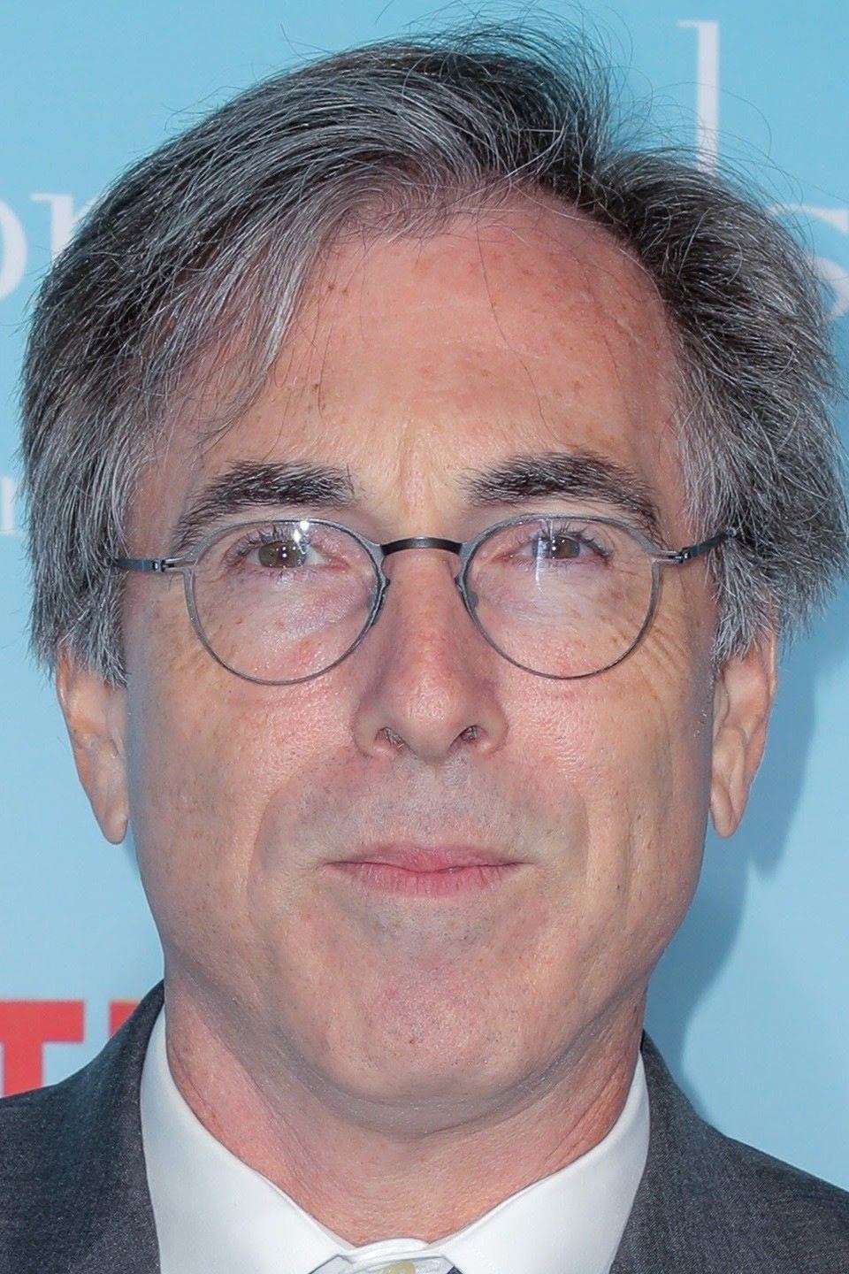 Mike Gandolfi backdrop