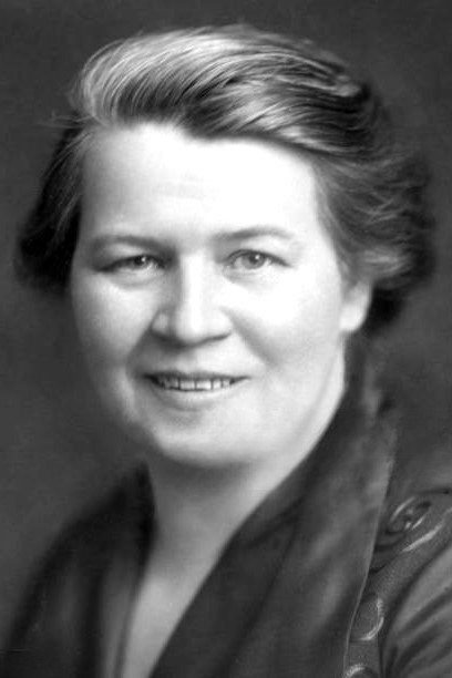 Hedwig Wangel backdrop