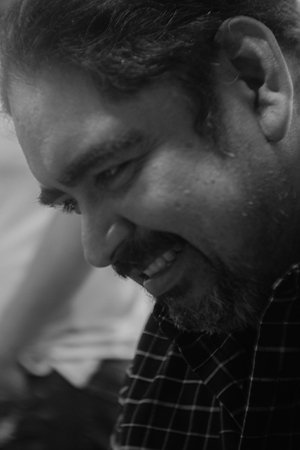 Julio Cesar Flores backdrop