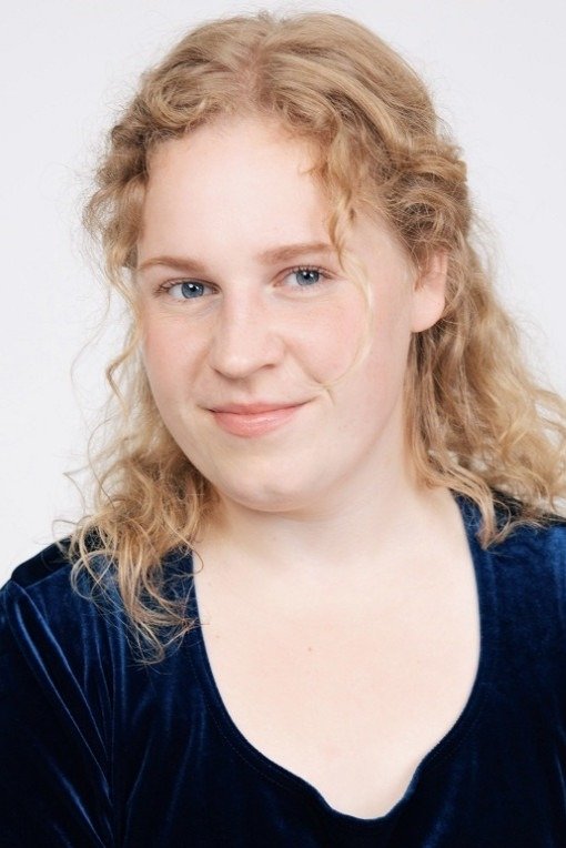 Maarja Mõts backdrop