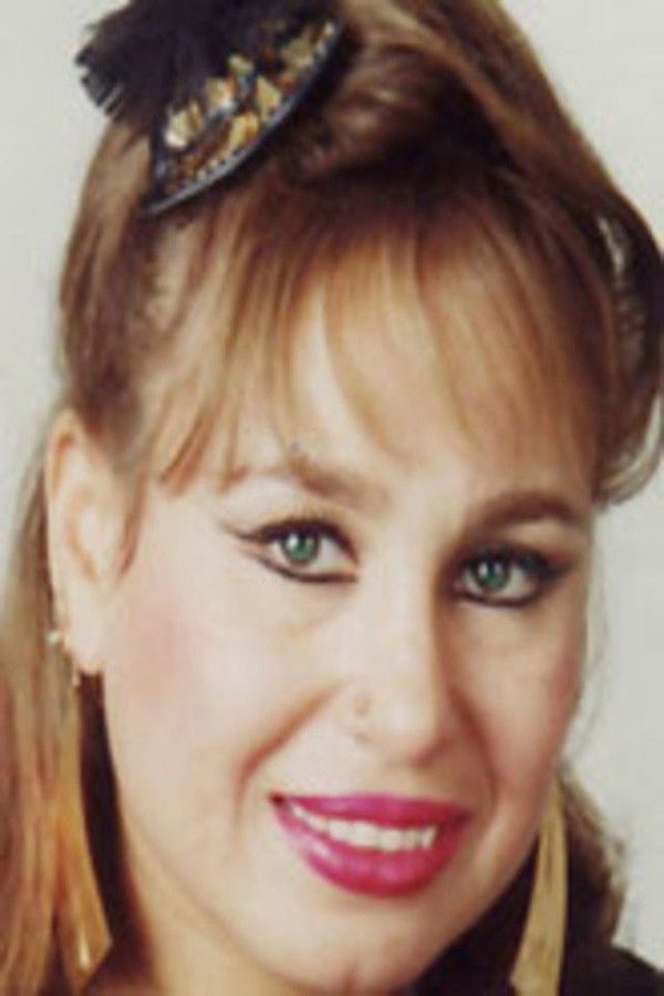 Ahlam Helmy backdrop