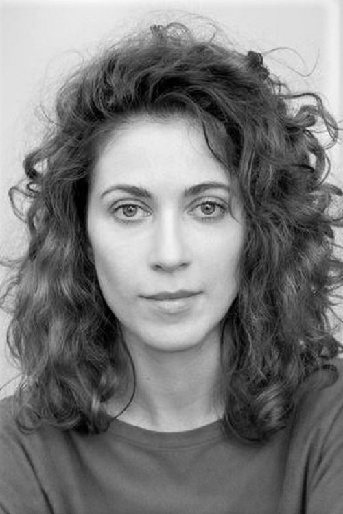 Aoife Nic Ardghail backdrop