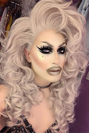 Victoria Elizabeth Black backdrop