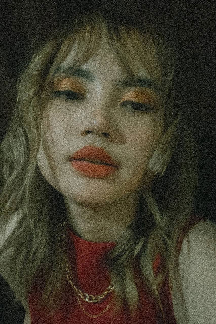 Sarrah Vilar backdrop