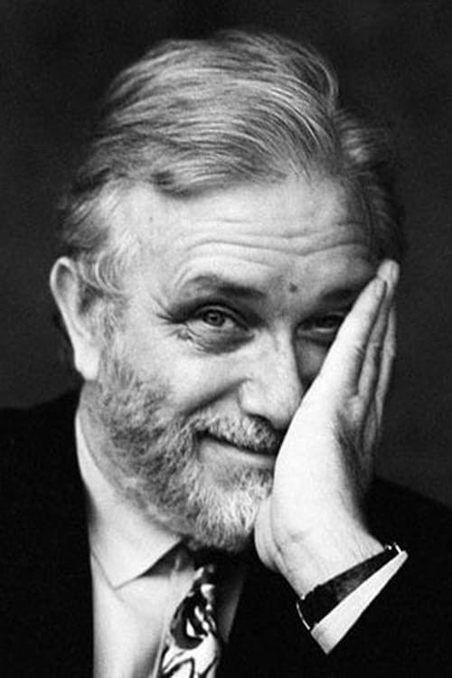 Luciano De Crescenzo backdrop