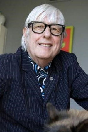 Joan Estrada backdrop