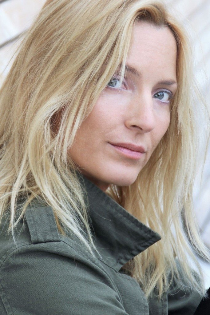 Barbara Kowa backdrop