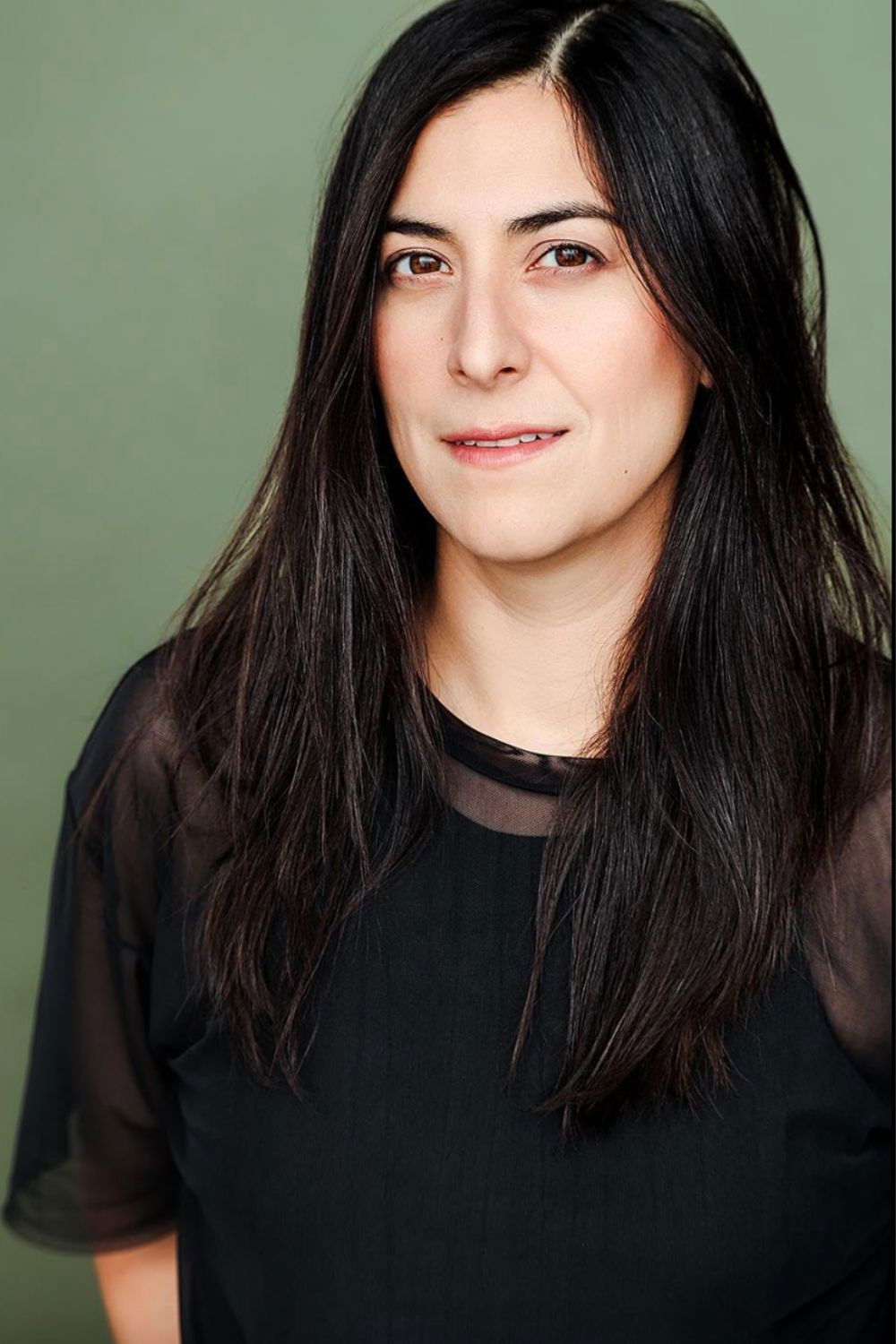 Laura de la Fuente backdrop