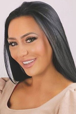 Josie Cunningham backdrop