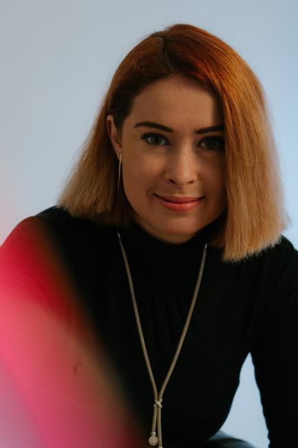 Tasia Pugach backdrop