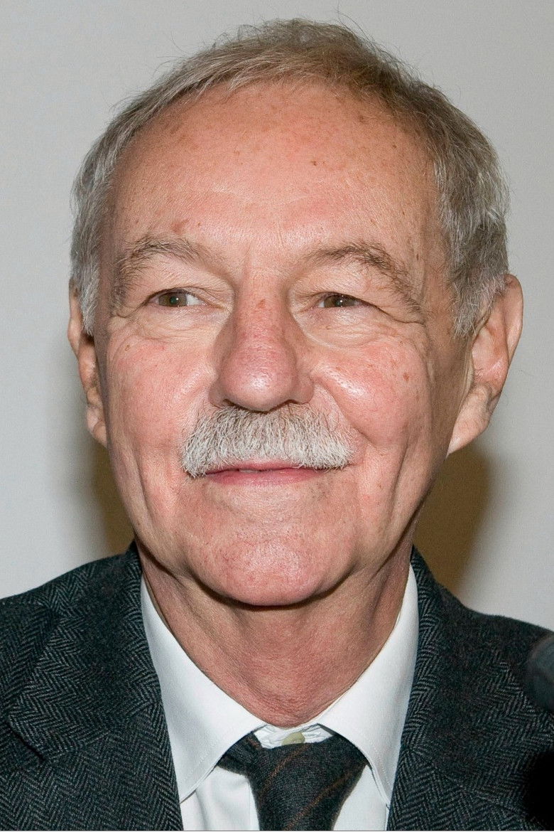 Eduardo Mendoza backdrop