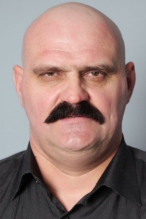 Aleksandr Veremyuk backdrop