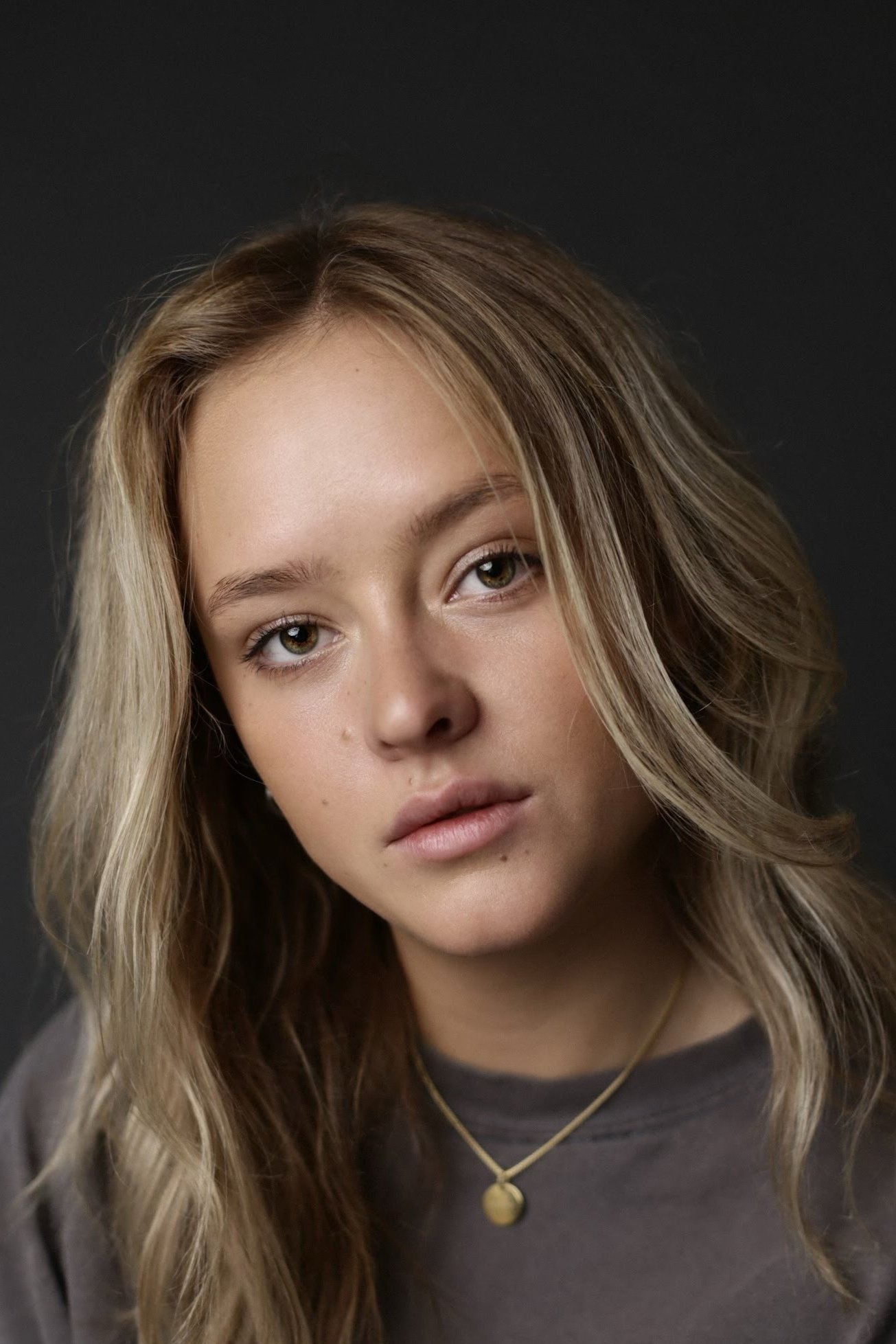 Felicia Truedsson backdrop