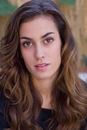 Júlia Bonjoch backdrop