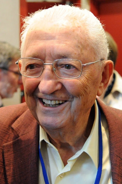 Edmond Maire backdrop