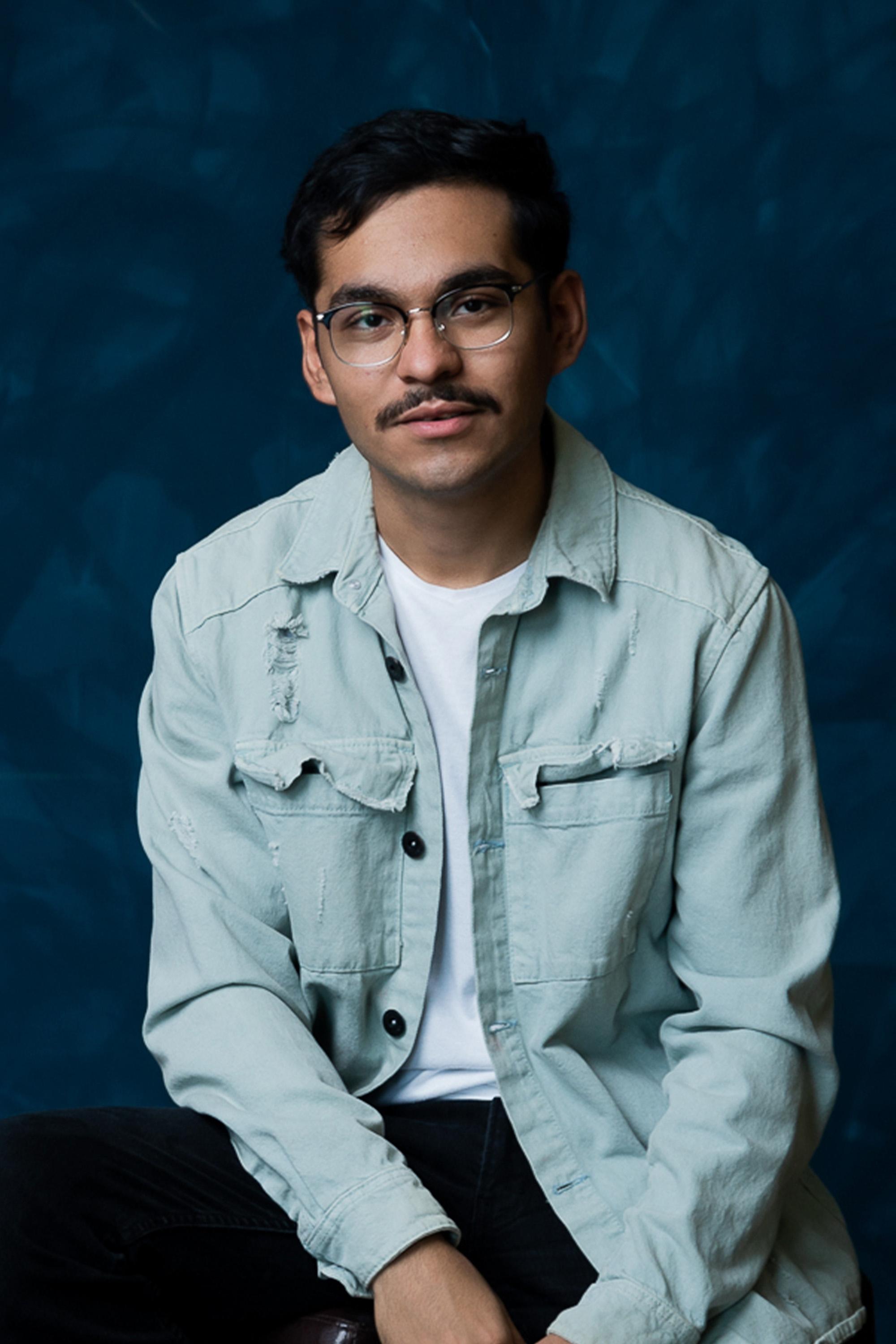 Luis Robledo backdrop