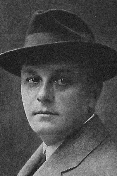 Emanuel Kabát backdrop