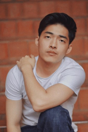 Aiden Phengsy backdrop