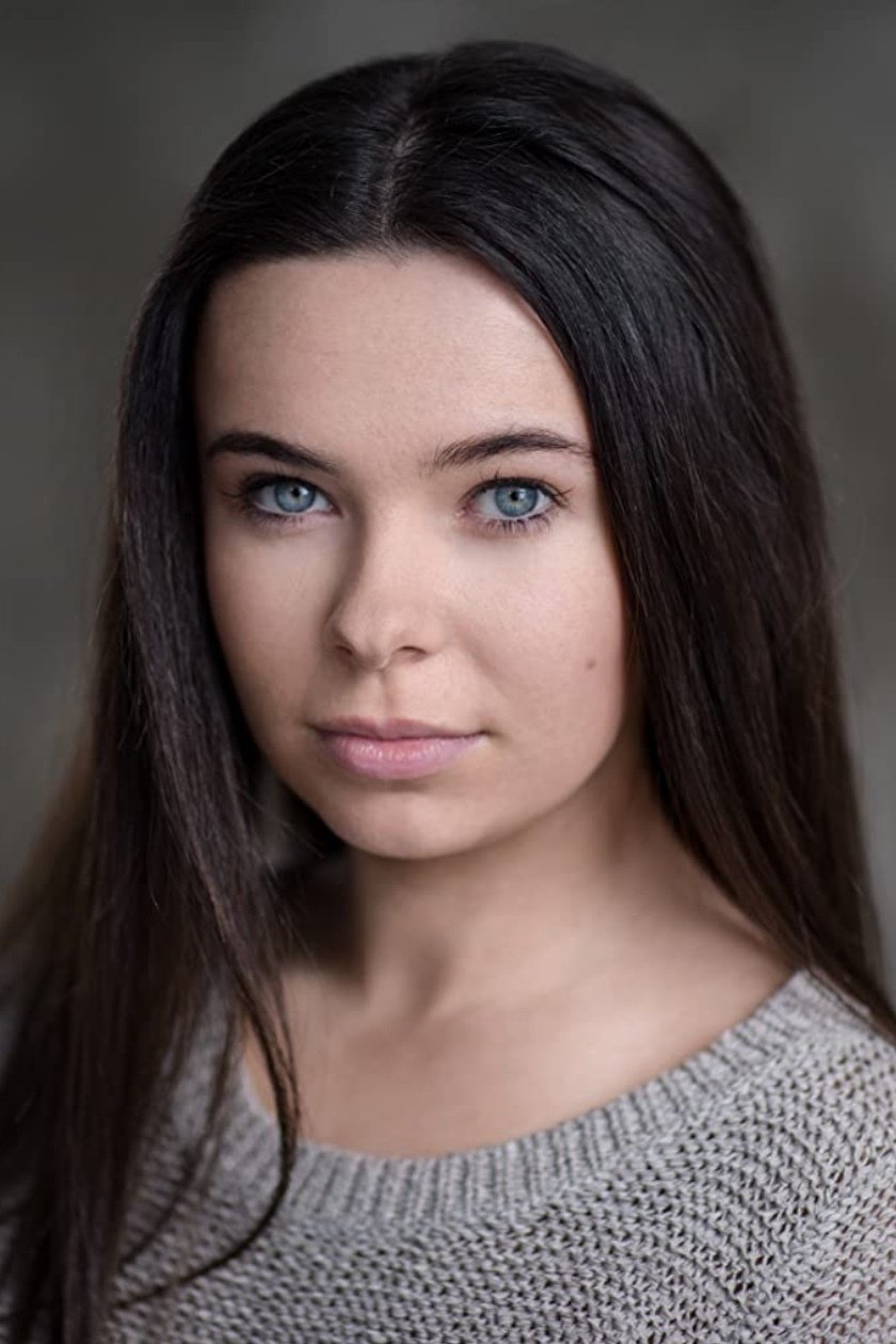 Katie White backdrop