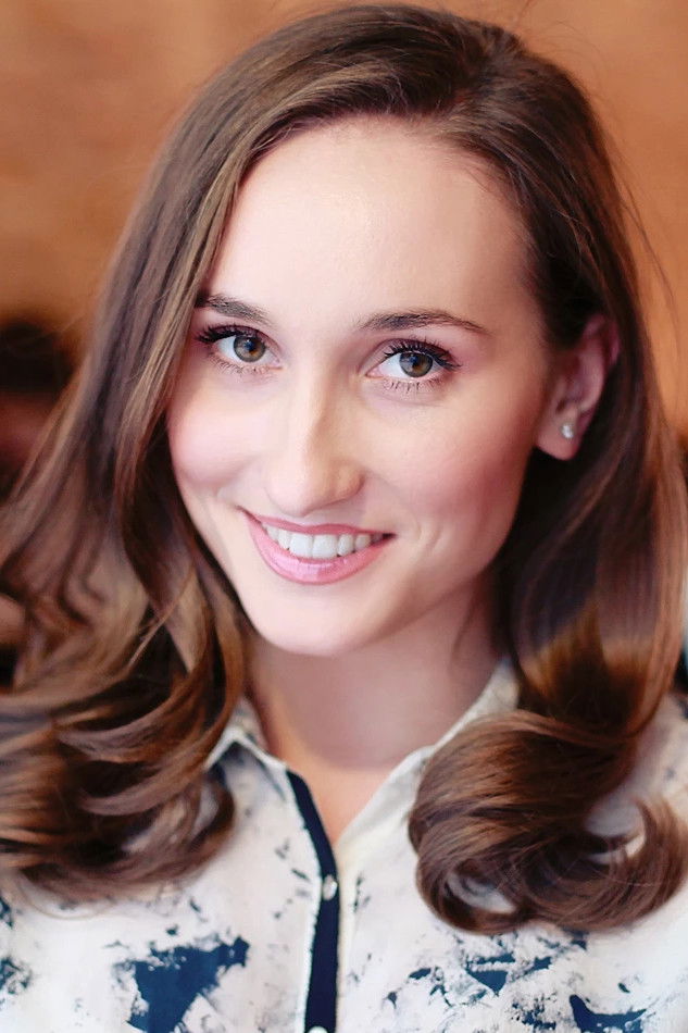 Anastasia Vinokur backdrop