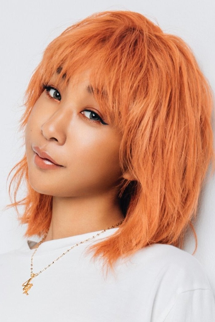 Thelma Aoyama backdrop