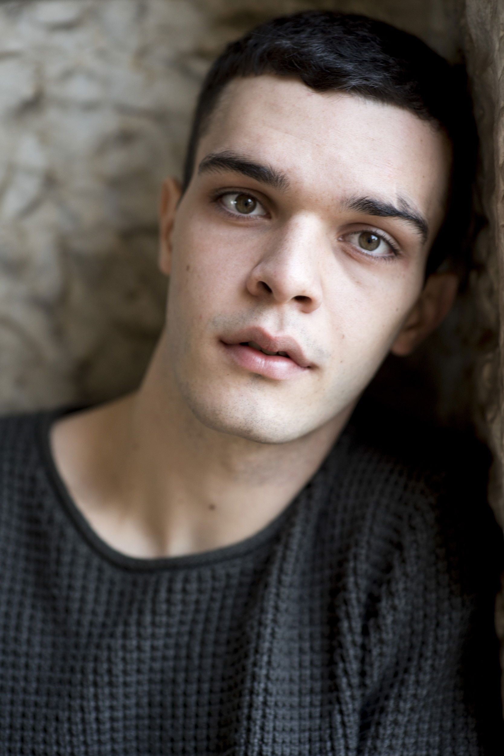 Andrea Fuorto backdrop