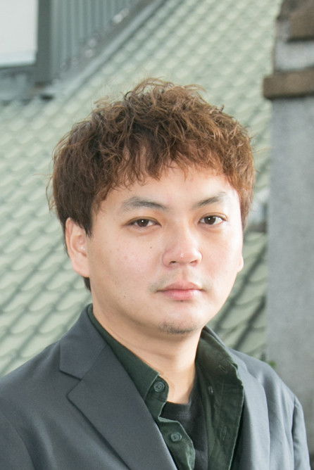 Chia-Ying Tsai backdrop