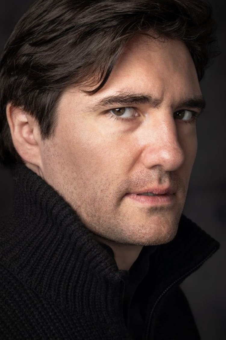 Dustin Teuber backdrop