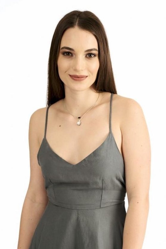 Anda Sârbei backdrop