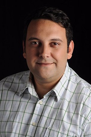 Barış Başar backdrop