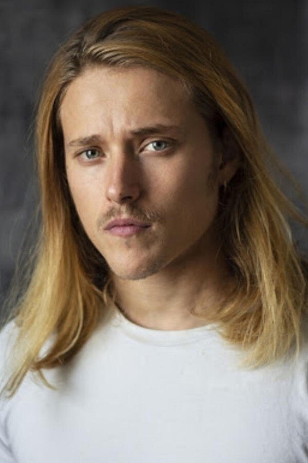 Paul Arvenne backdrop