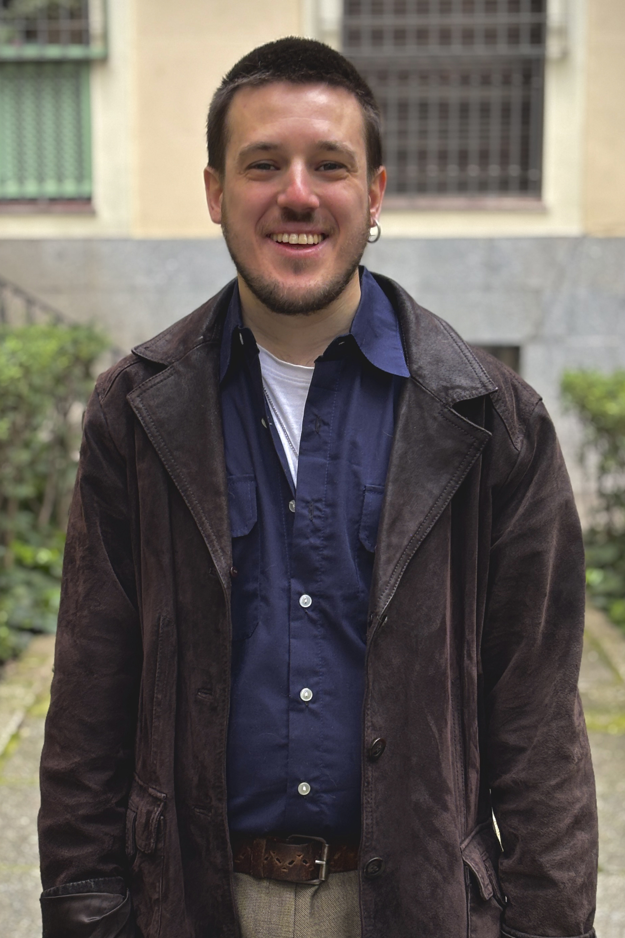 Carlos Jiménez Lucas backdrop