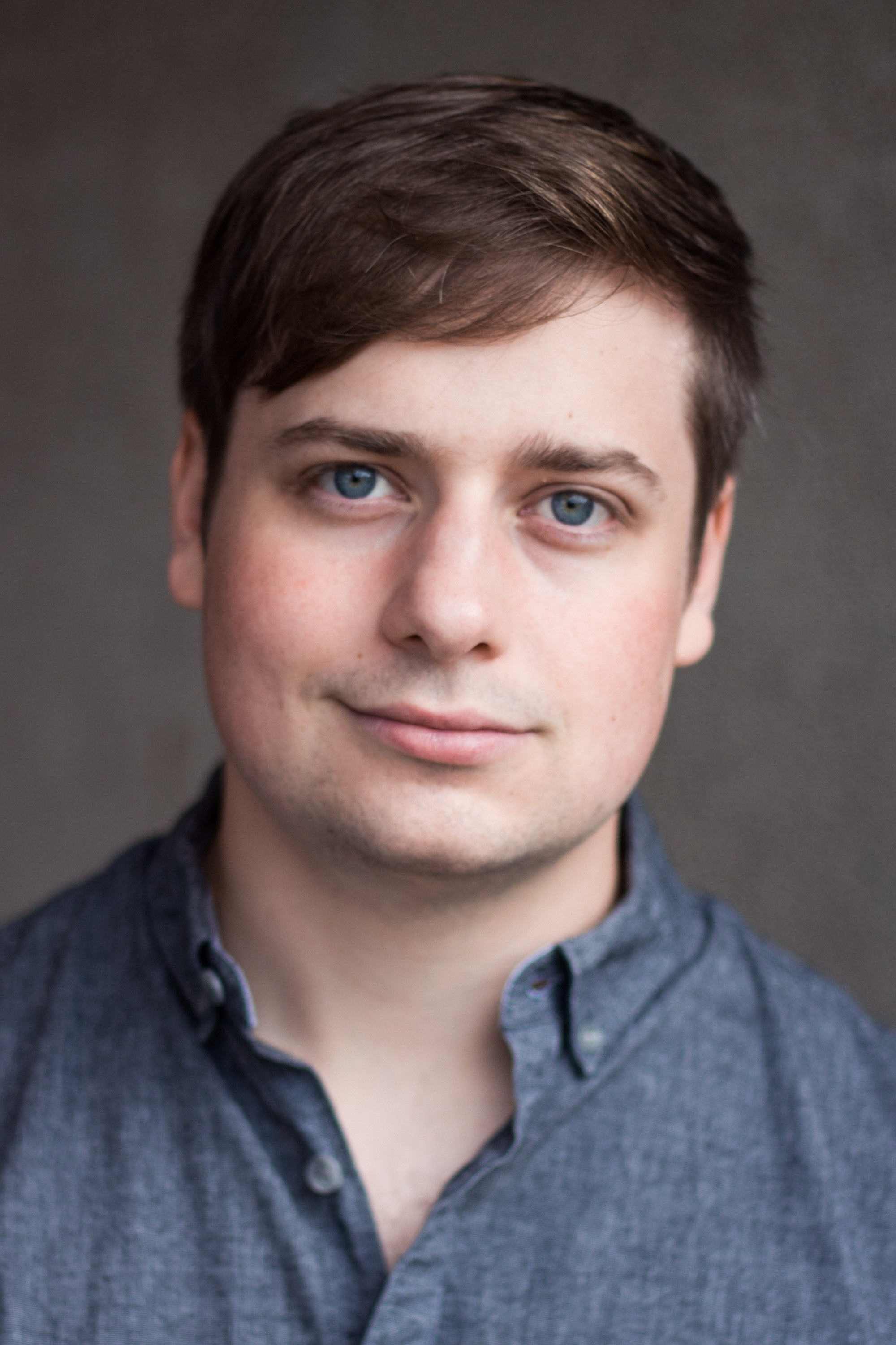 Louis Lacombe-Petrowski backdrop