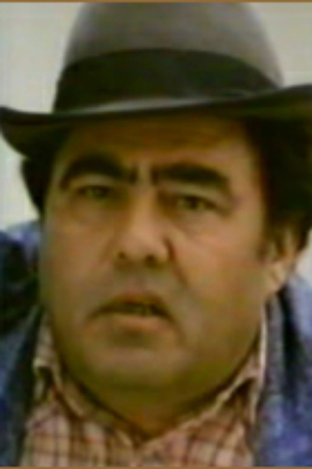 Berdy Ashirov backdrop