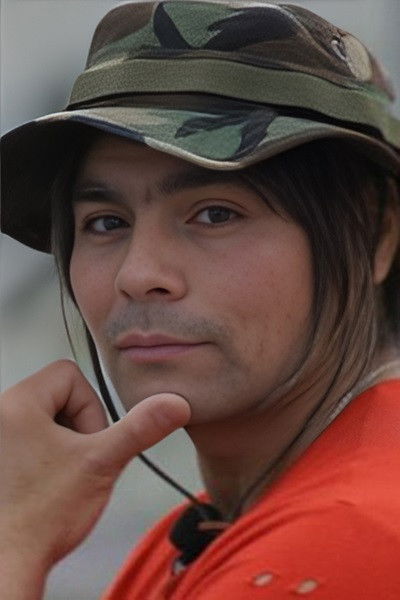 Alik Gulkhanov backdrop