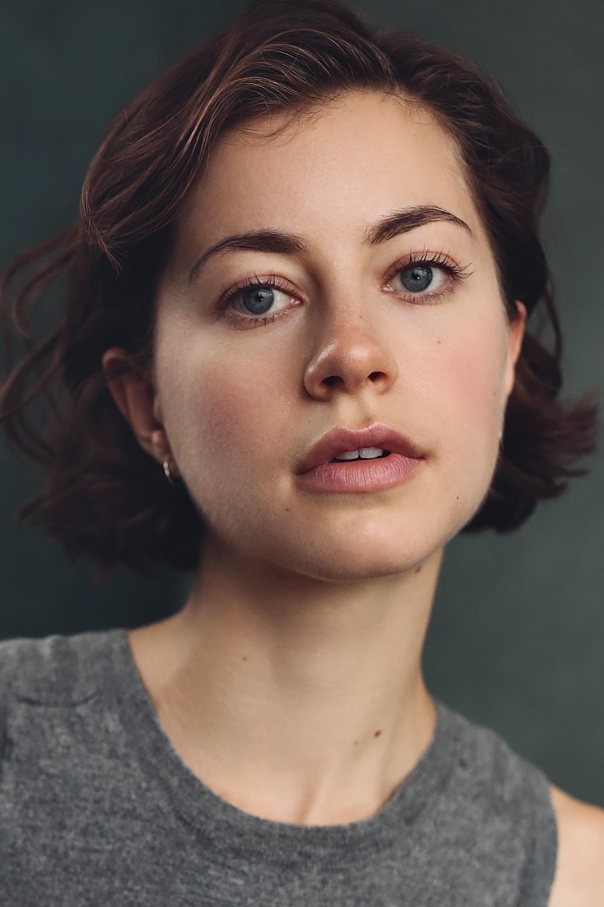 Sophie Ablett backdrop