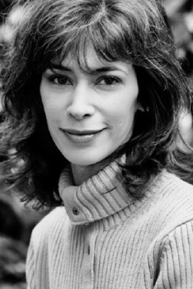 Sophie Renoir backdrop