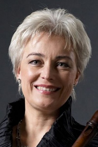 Mikala Petri backdrop