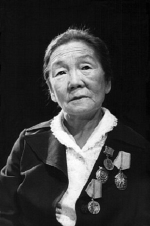 Naidan Gendunova backdrop