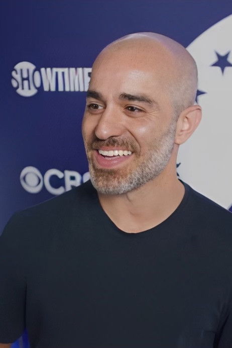 Sohale Dezfoli backdrop