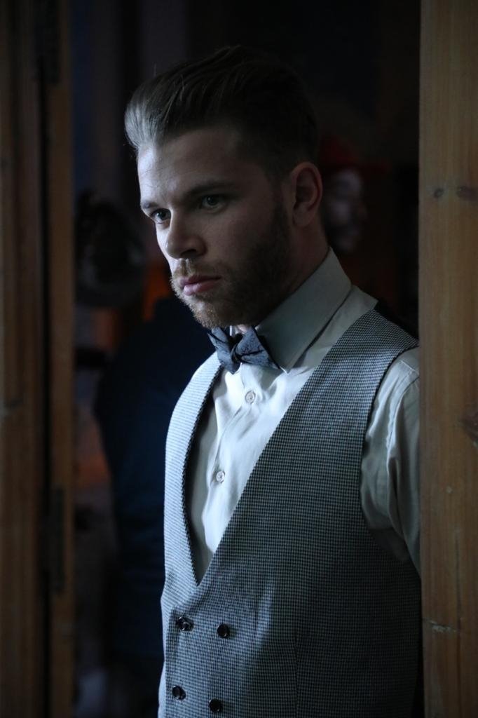 Mohamed Mrad backdrop