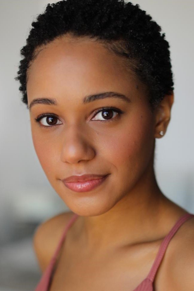 Laakan McHardy backdrop