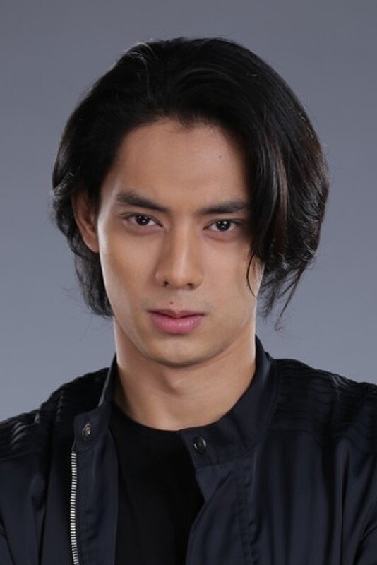 Luis Hontiveros backdrop