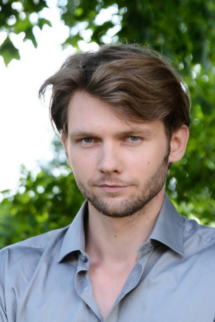 Mārtiņš Upenieks backdrop